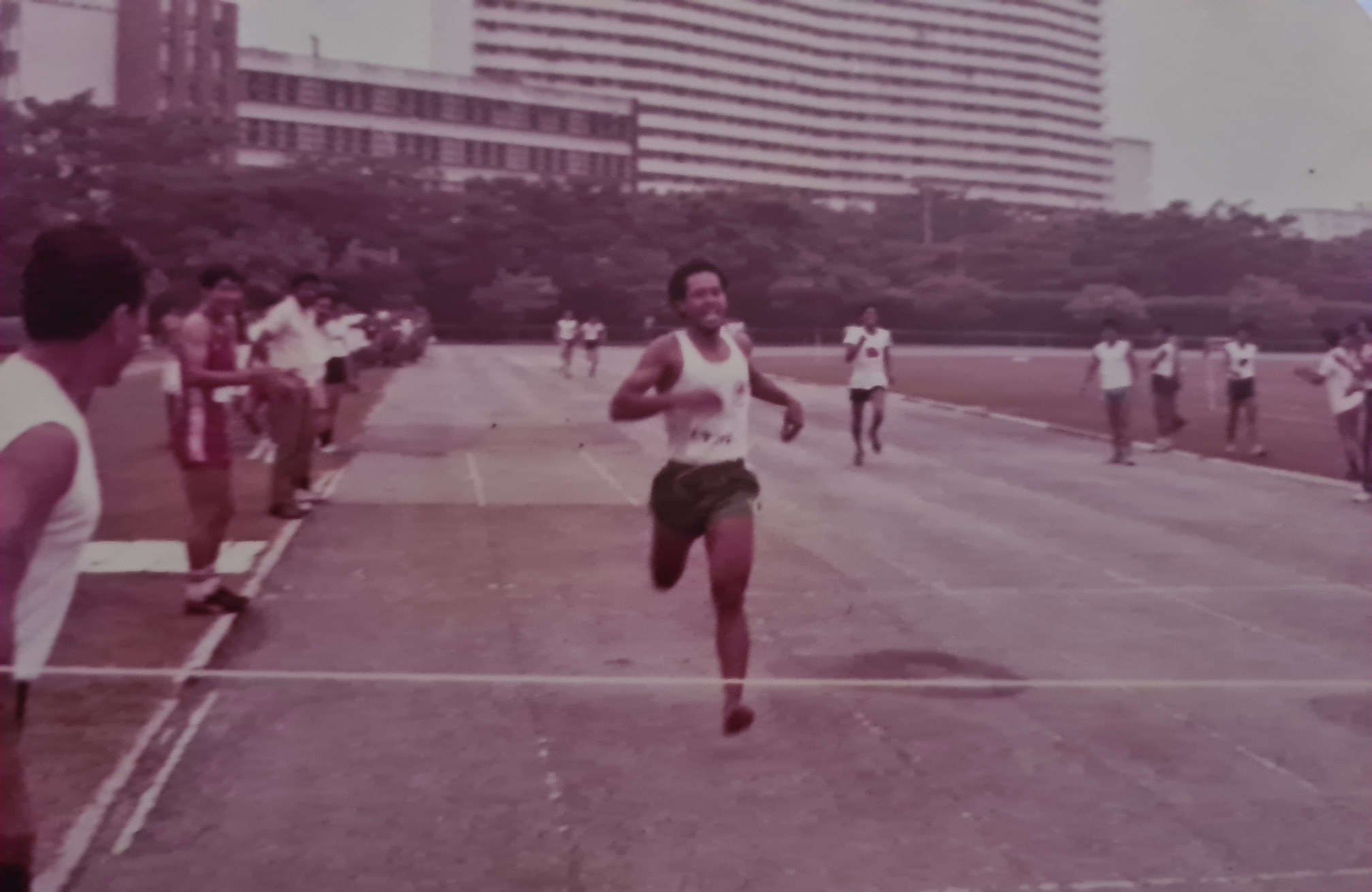 SWO (RET) Md Salleh was an active participant in the Singapore Fire Service’s Sports Day competition.