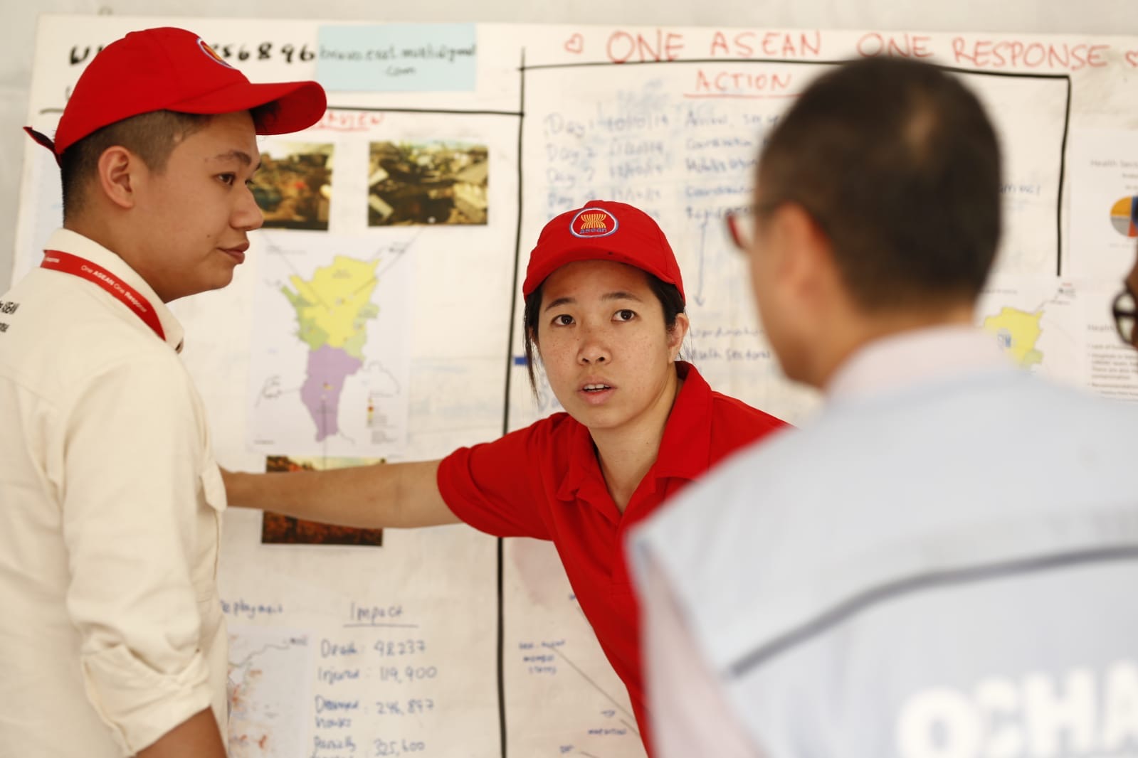 CPT Amelia in a role-playing exercise during the course as she presented a situation report to the ‘UN Secretary General’